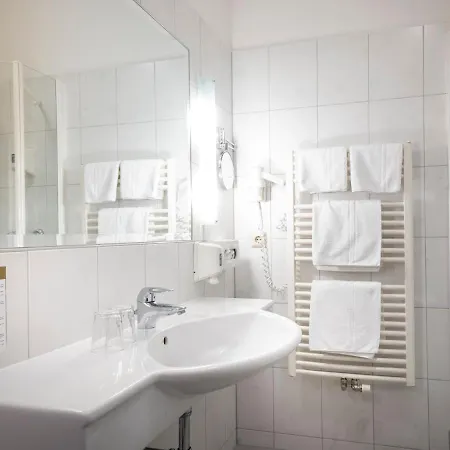 Moarhof Hotel 4*